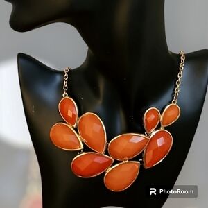 5/$25 VTG Orange Teardrop Bib Statement Necklace